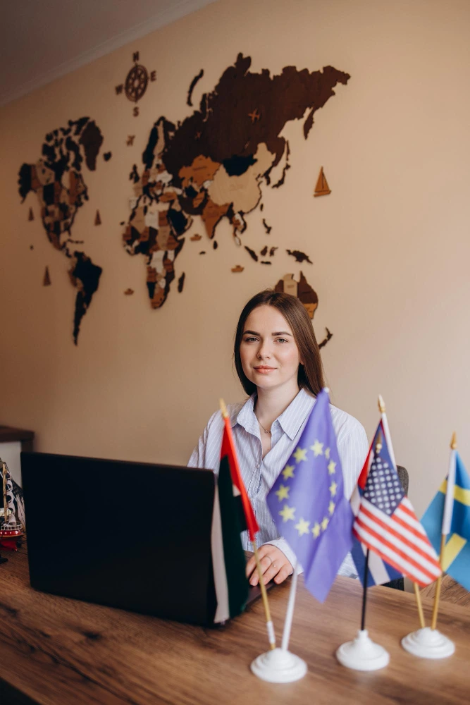 Help desk for Immigration Consultants in Dubai, UAE